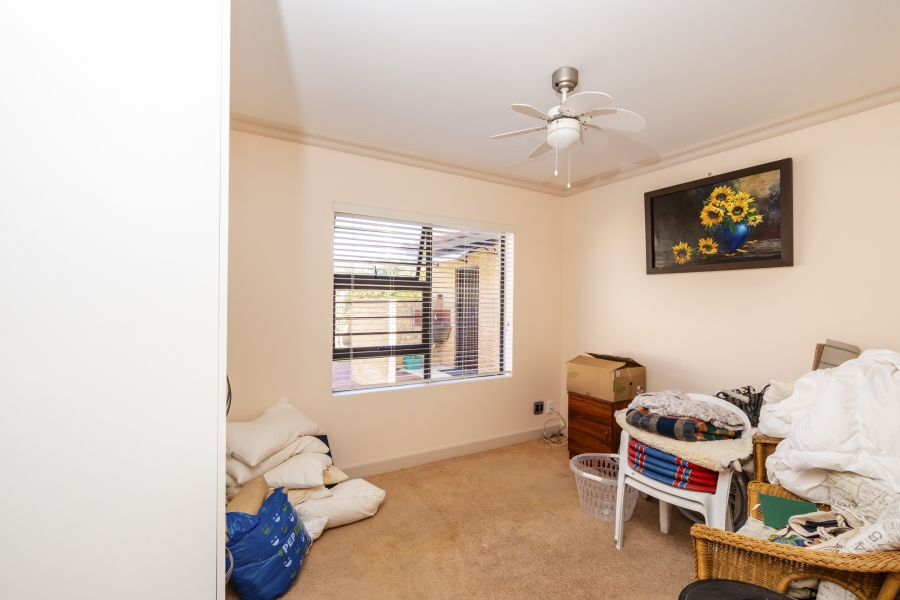 4 Bedroom Property for Sale in Myburgh Park Western Cape